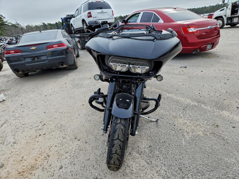 HARLEY-DAVIDSON FLTRXST 2022