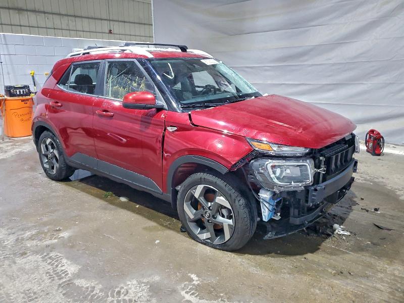 Фото 4 - HYUNDAI VENUE