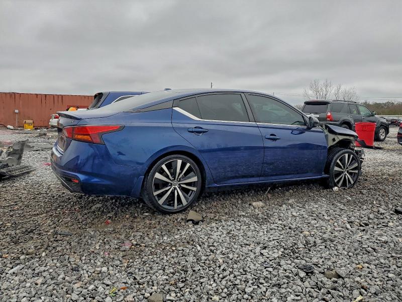 Фото 3 - NISSAN ALTIMA