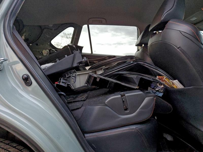 Фото 11 - TOYOTA RAV4