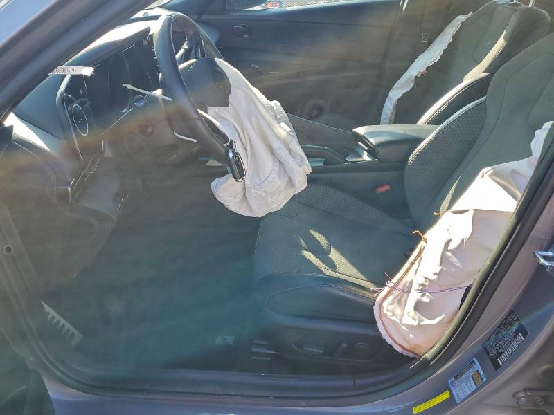 Фото 7 - HYUNDAI ELANTRA