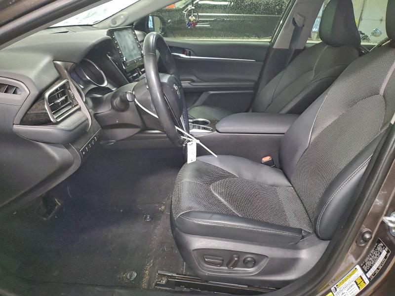 Фото 7 - TOYOTA CAMRY