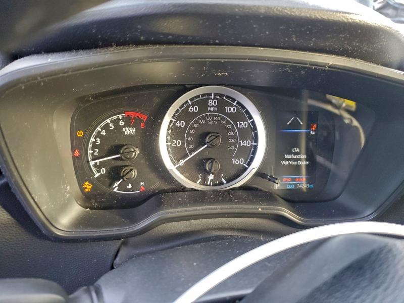 Фото 9 - TOYOTA COROLLA