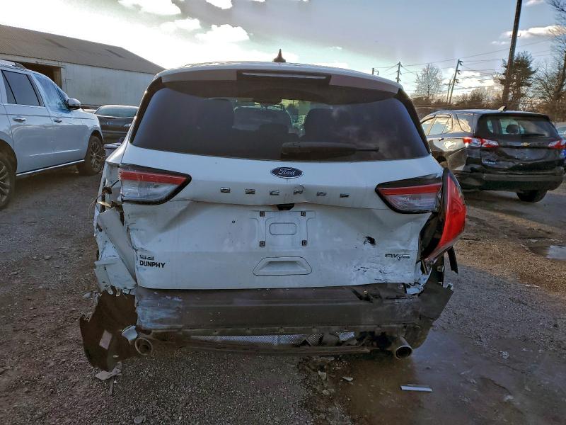 Фото 6 - FORD ESCAPE