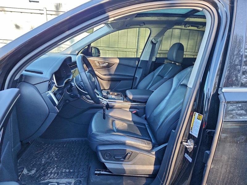 Фото 7 - AUDI Q7