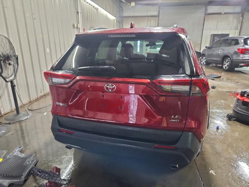 Фото 6 - TOYOTA RAV4