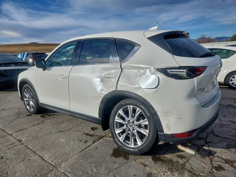 Фото 2 - MAZDA CX-5