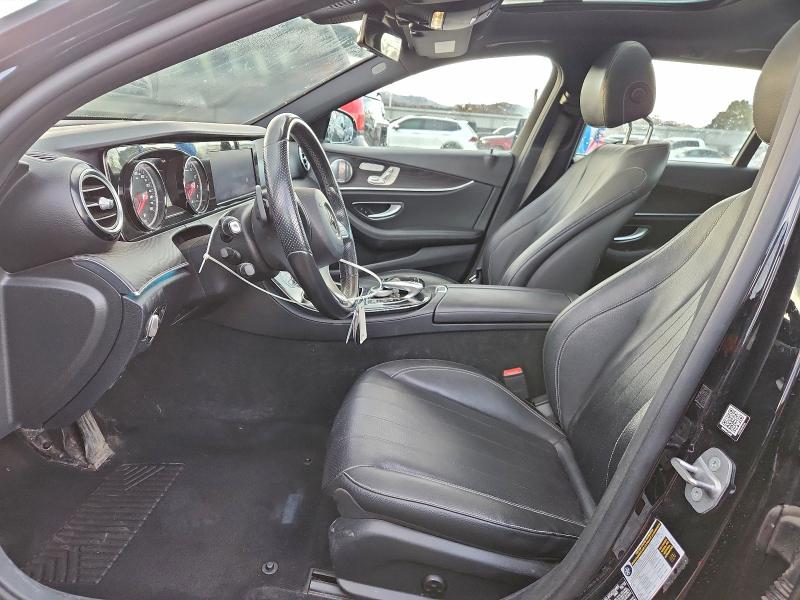 Фото 7 - MERCEDES-BENZ E-CLASS