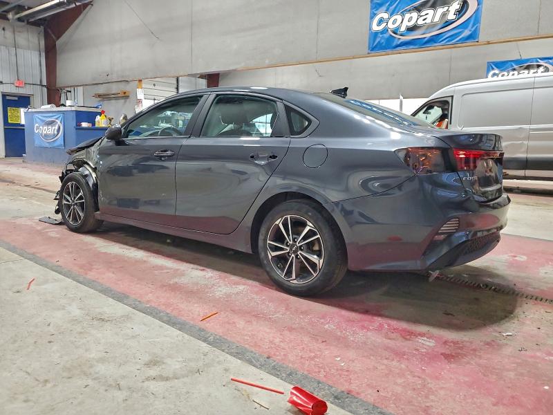 Фото 2 - KIA FORTE