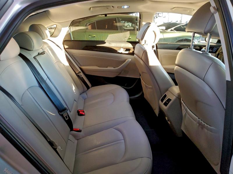 Фото 10 - HYUNDAI SONATA