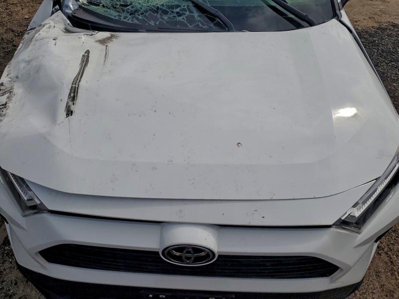 Фото 12 - TOYOTA RAV4