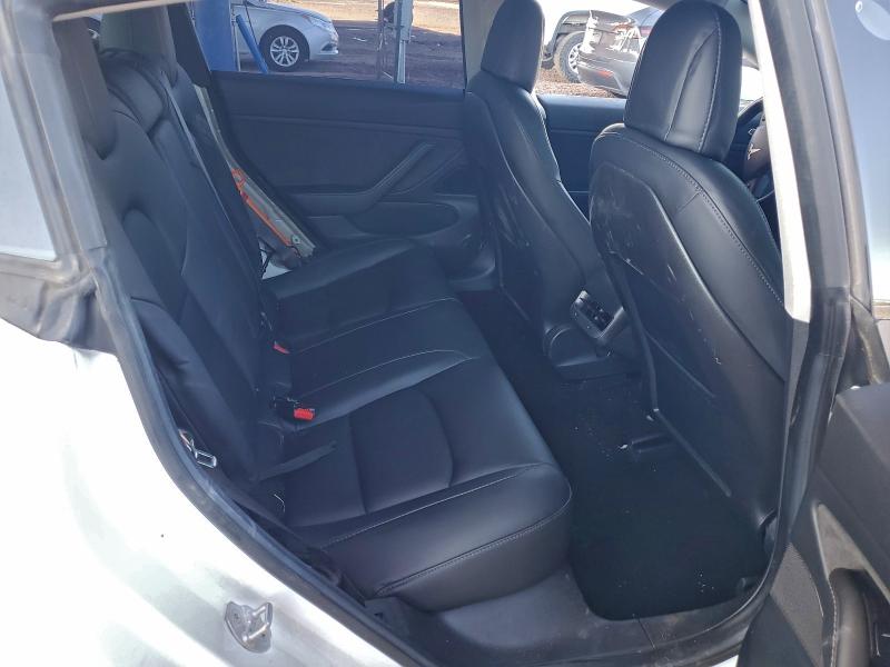 Фото 10 - TESLA MODEL 3