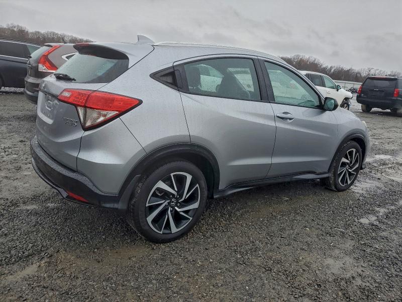Фото 3 - HONDA HR-V
