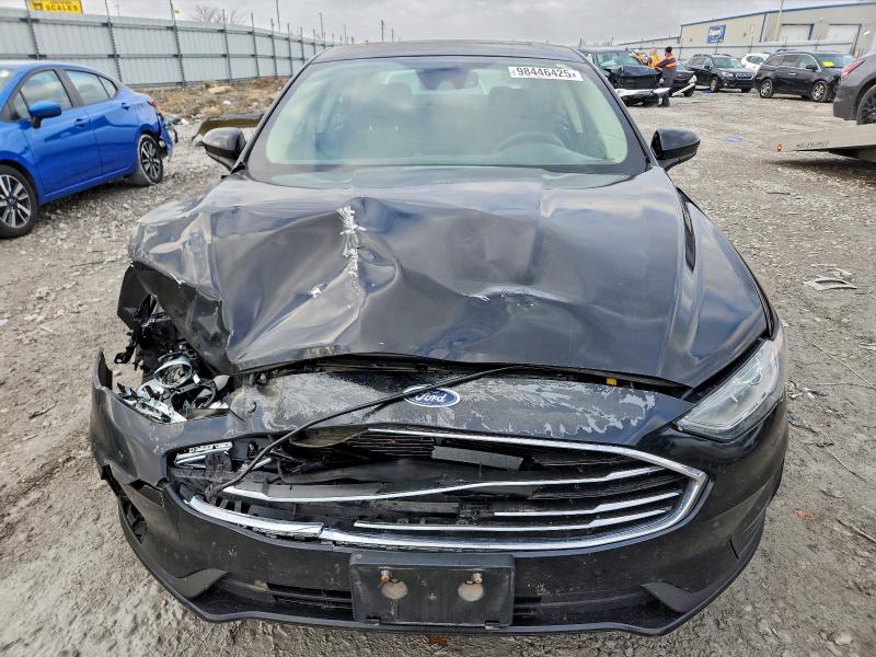 Фото 5 - FORD FUSION