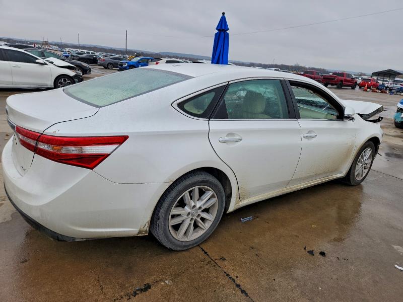 Фото 3 - TOYOTA AVALON