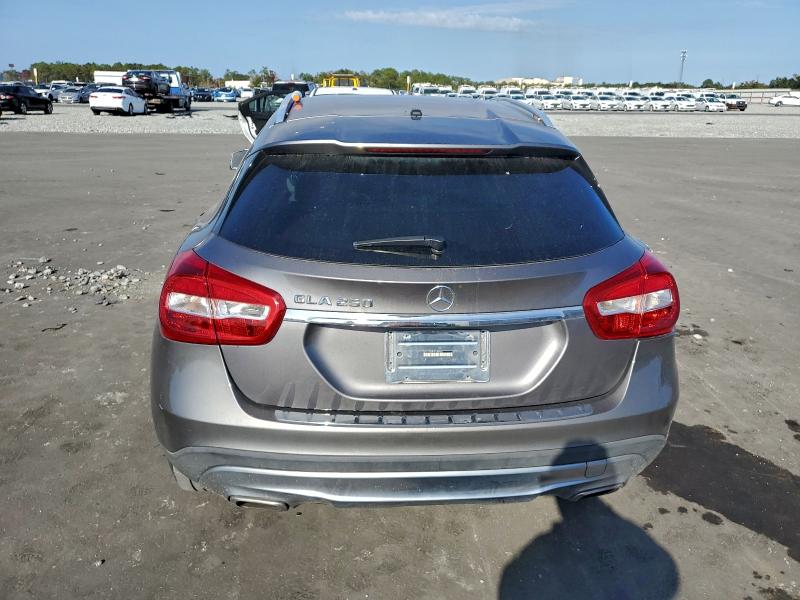 Фото 6 - MERCEDES-BENZ GLA-CLASS