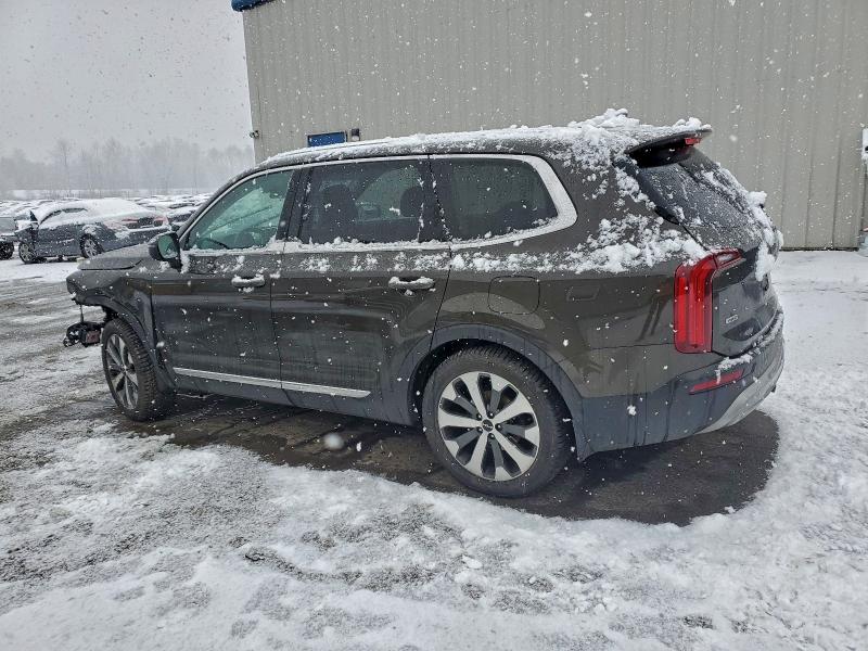 Фото 2 - KIA TELLURIDE
