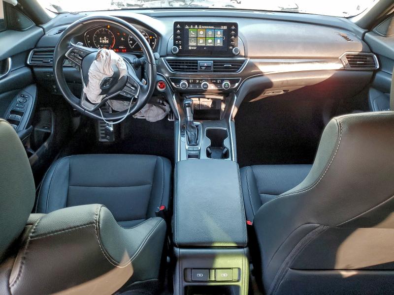 Фото 8 - HONDA ACCORD