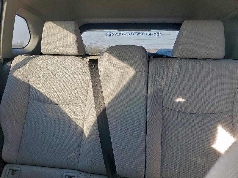 Фото 10 - TOYOTA COROLLA CR