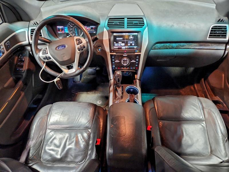 Фото 8 - FORD EXPLORER