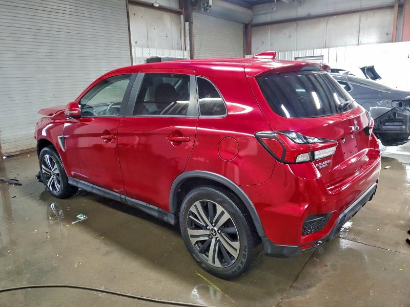 Фото 2 - MITSUBISHI OUTLANDER