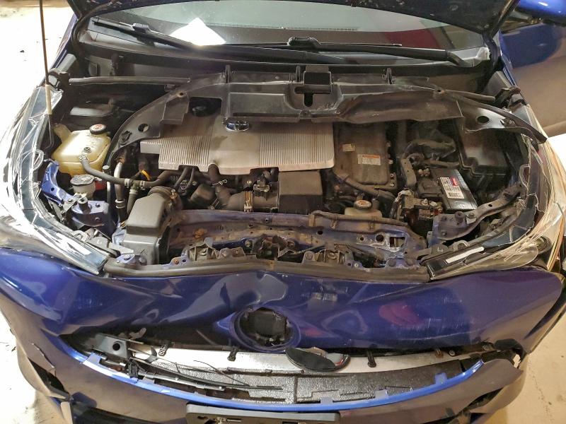 Фото 11 - TOYOTA PRIUS