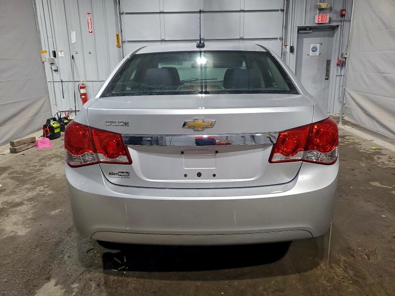 Фото 6 - CHEVROLET CRUZE