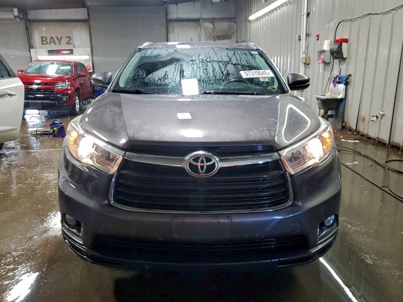 Фото 5 - TOYOTA HIGHLANDER