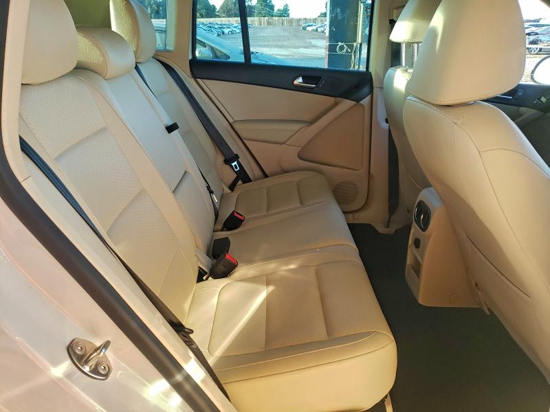 Фото 10 - VOLKSWAGEN TIGUAN