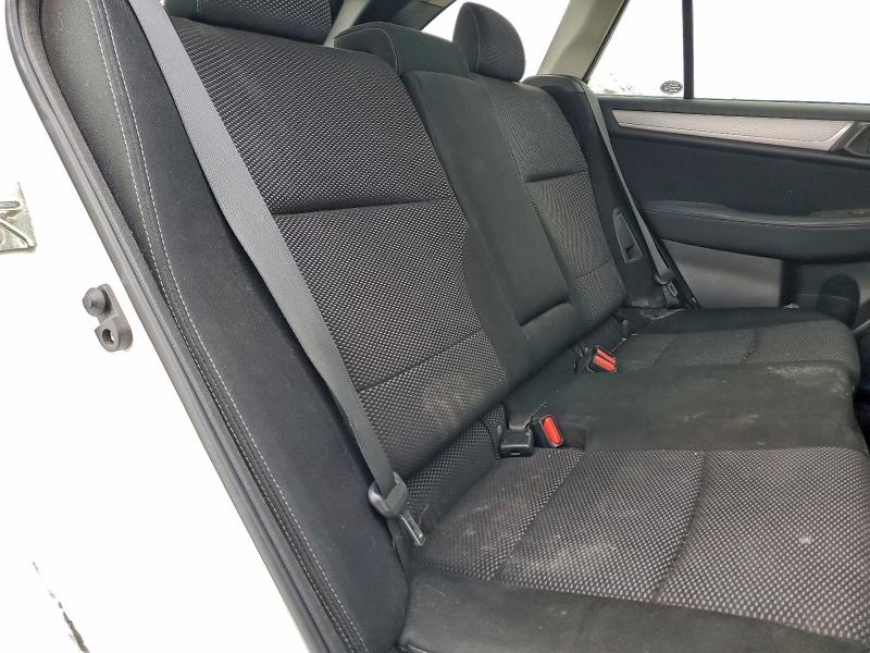 Фото 11 - SUBARU OUTBACK