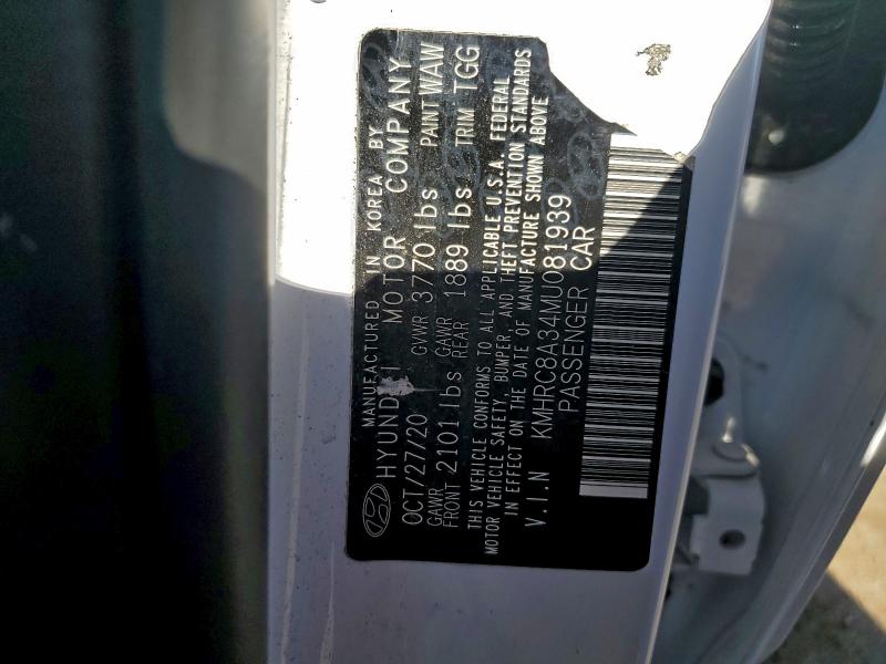 Фото 13 - HYUNDAI VENUE