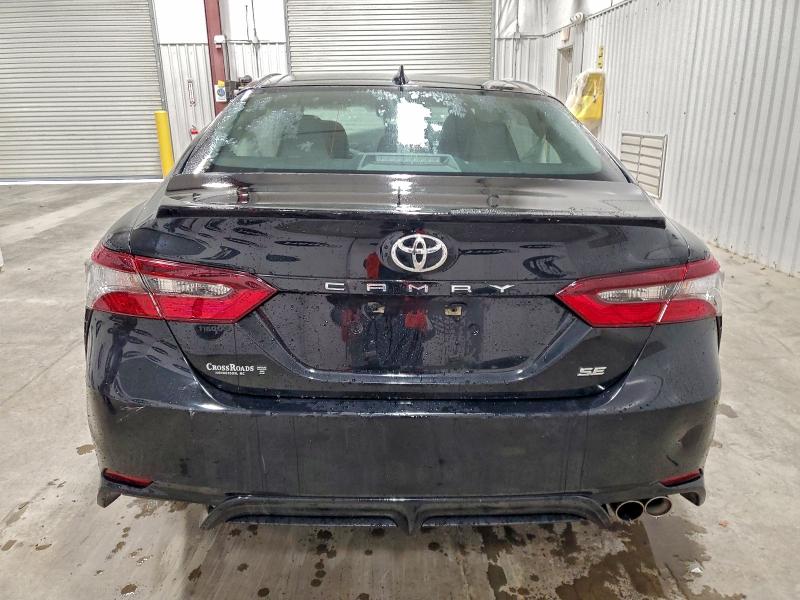 Фото 6 - TOYOTA CAMRY