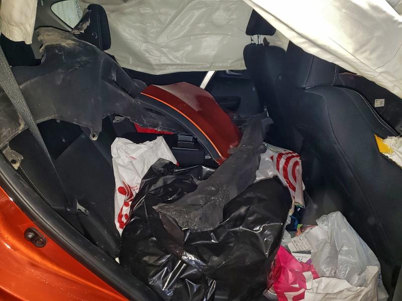 Фото 11 - TOYOTA RAV4