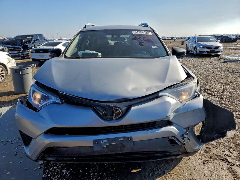 Фото 5 - TOYOTA RAV4