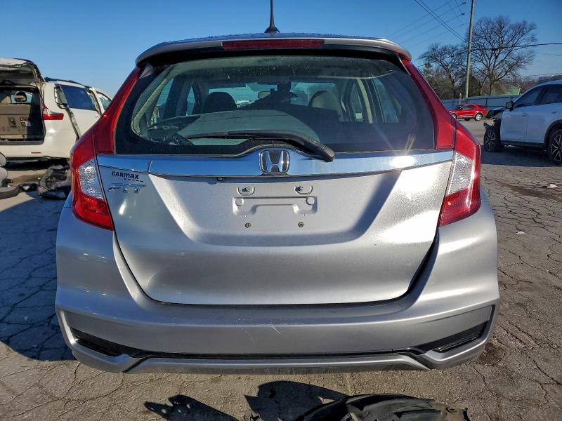 Фото 6 - HONDA FIT