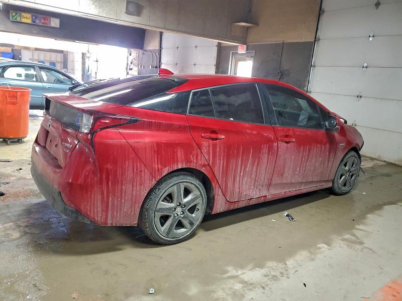 Фото 3 - TOYOTA PRIUS