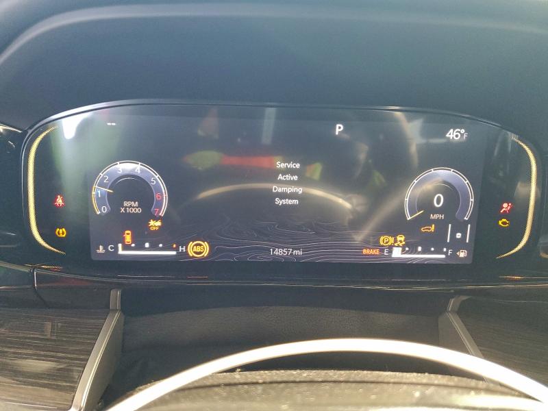 Фото 9 - JEEP WAGONEER