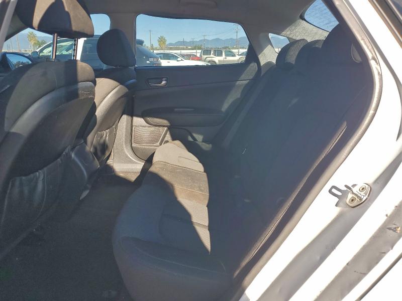 Фото 10 - KIA OPTIMA