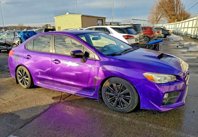 Фото 4 - SUBARU WRX