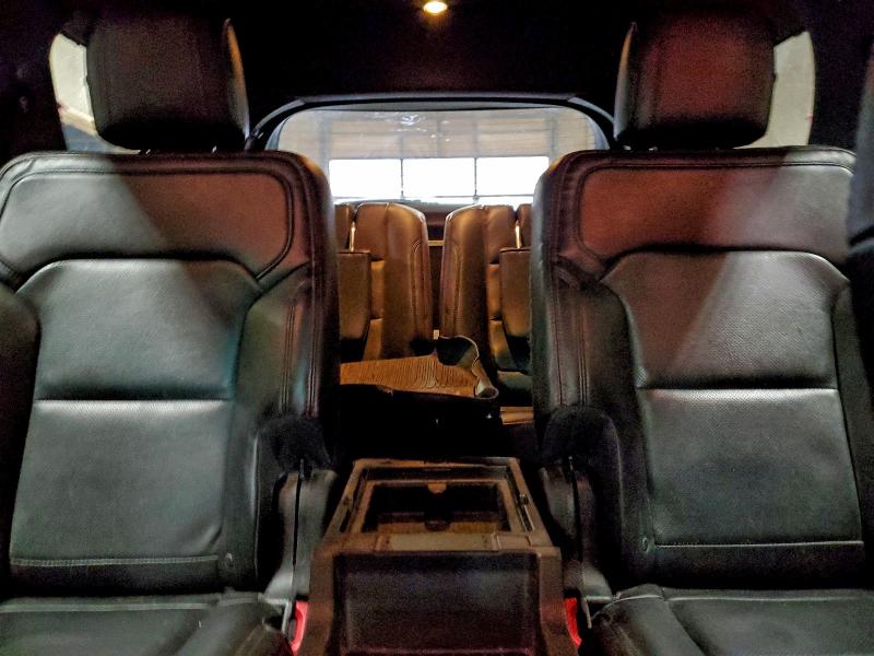 Фото 10 - FORD EXPLORER