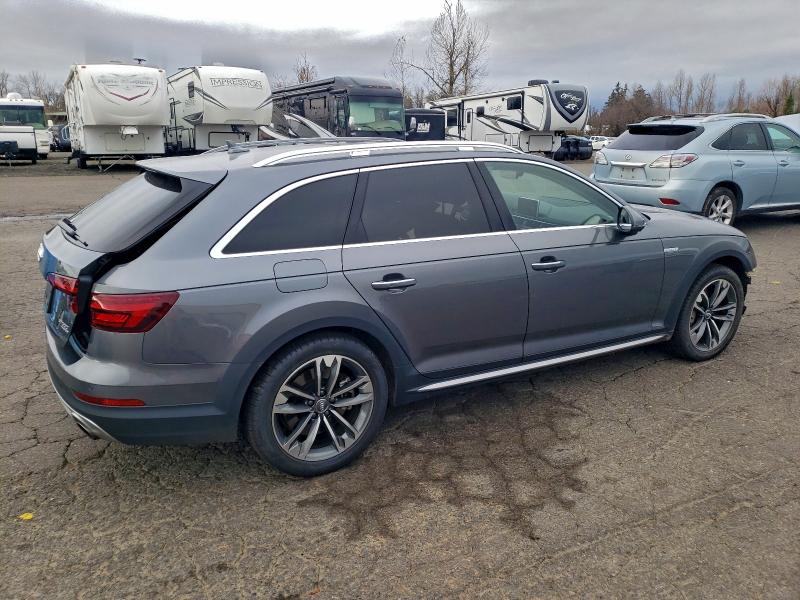 Фото 3 - AUDI A4