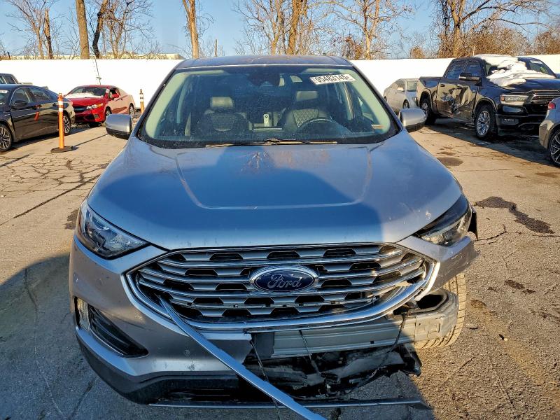 Фото 5 - FORD EDGE