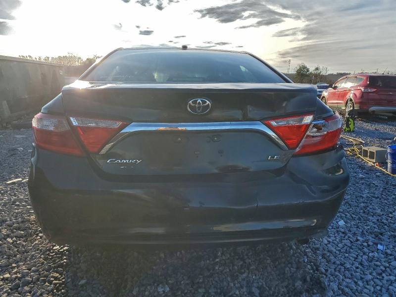 Фото 6 - TOYOTA CAMRY