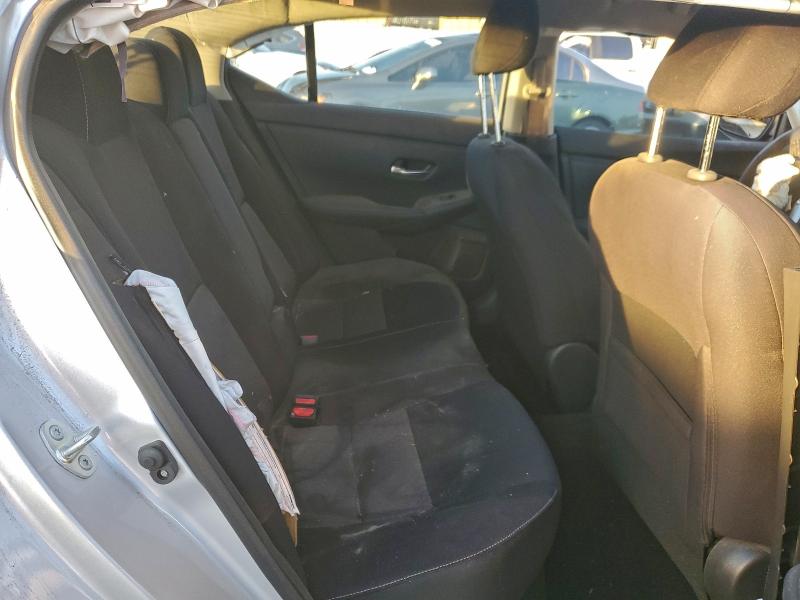 Фото 10 - NISSAN SENTRA