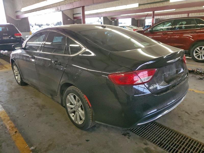 Фото 2 - CHRYSLER 200