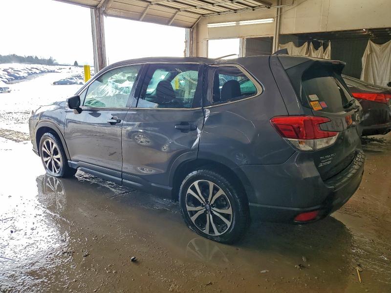 Фото 2 - SUBARU FORESTER