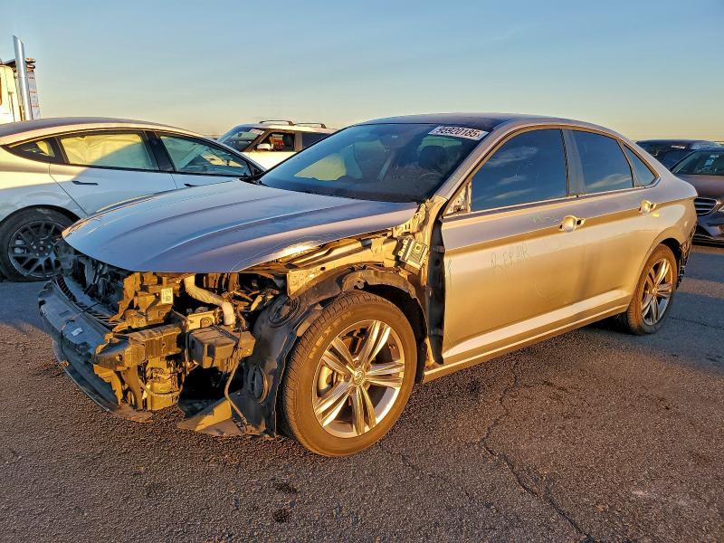 Фото 1 - VOLKSWAGEN JETTA