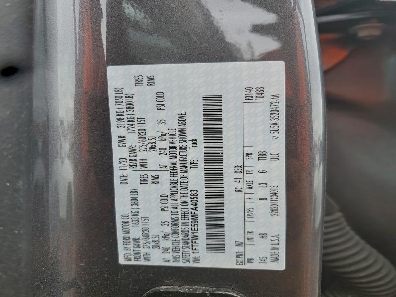 Фото 12 - FORD F-150