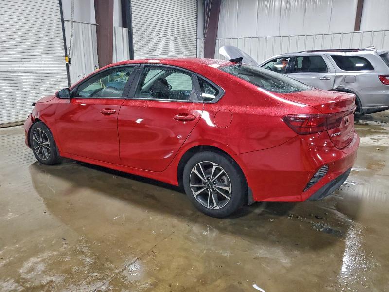 Фото 2 - KIA FORTE