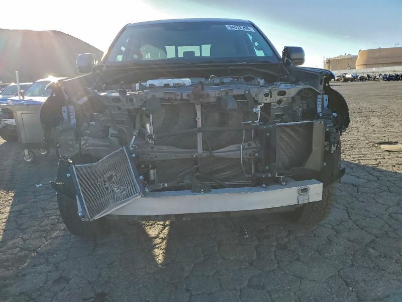 Фото 5 - TOYOTA TUNDRA